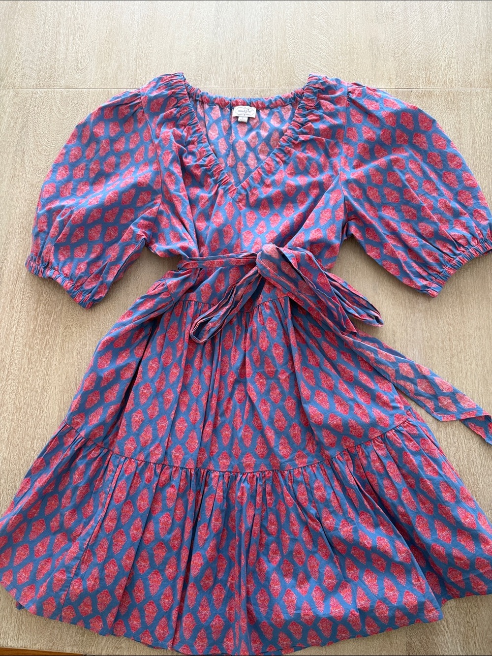 Mud Pie Blue Dress with Pink Leaf Print and Tie Waist - Picture 1 of 1